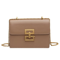 Retro European American Handbags with Chain Detail
