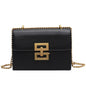 Retro European American Handbags with Chain Detail