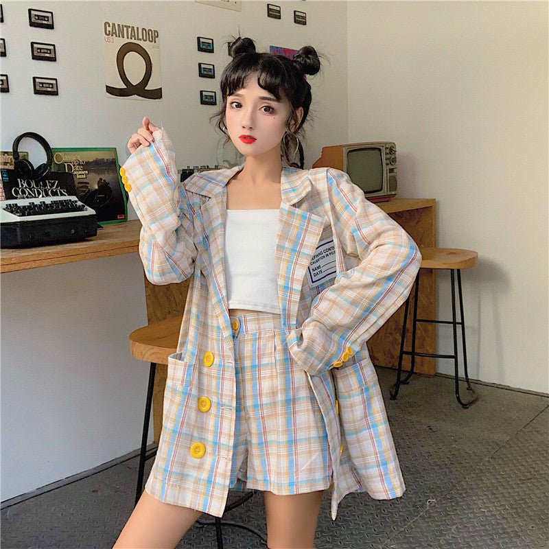 Checkered Women's Suit Set with High-Waisted Shorts - AGB LuxeDrop