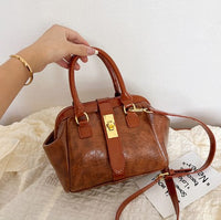 Crocodile Pattern Leather Shell Bag for Women